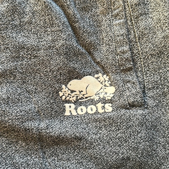 Roots Original Sweatshort 3” - Salt and Pepper - Size Small - Picture 6 of 8